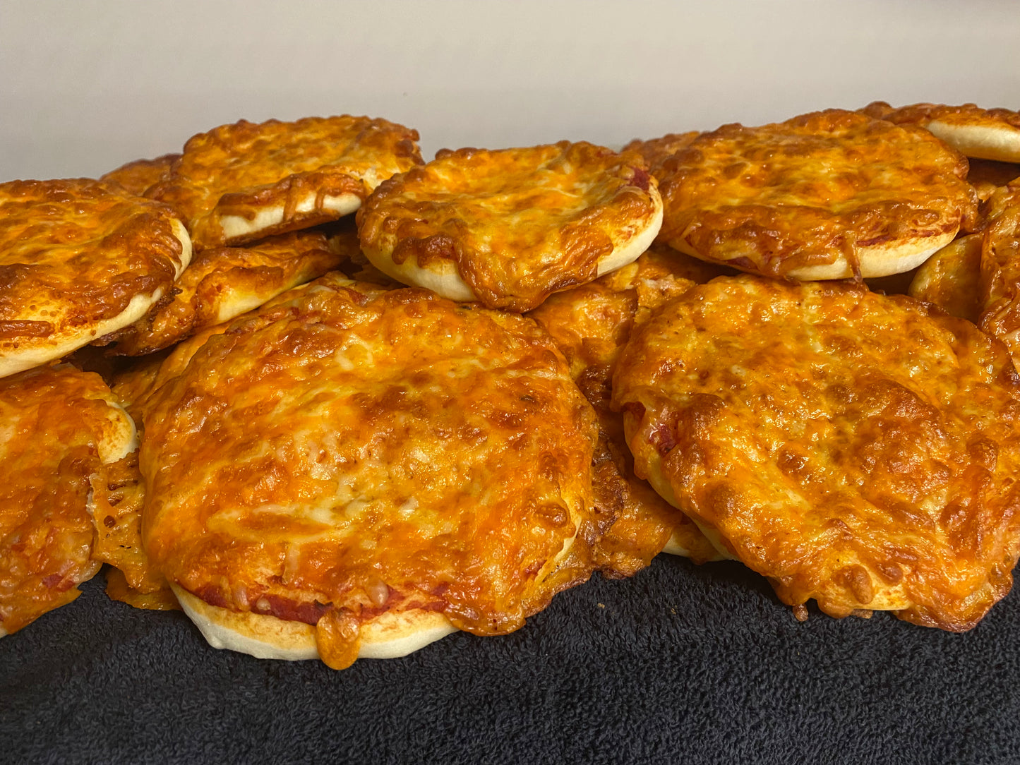Pizza buns