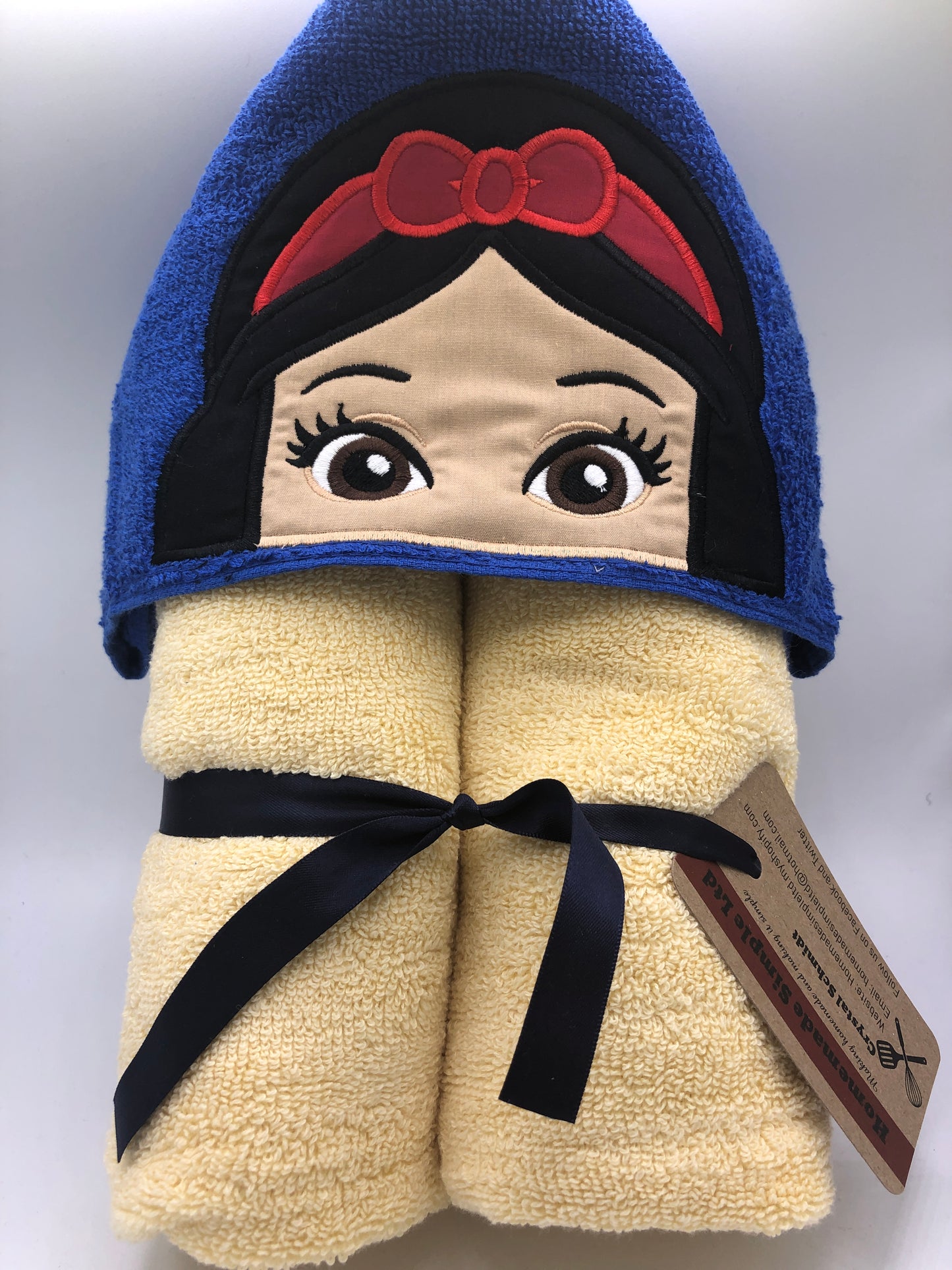Snow White Hooded towel