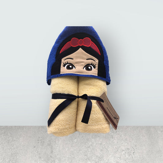 Snow White Hooded towel
