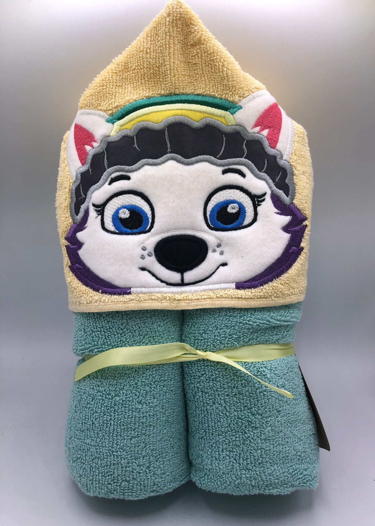 Paw Patrol - Everest hooded towel